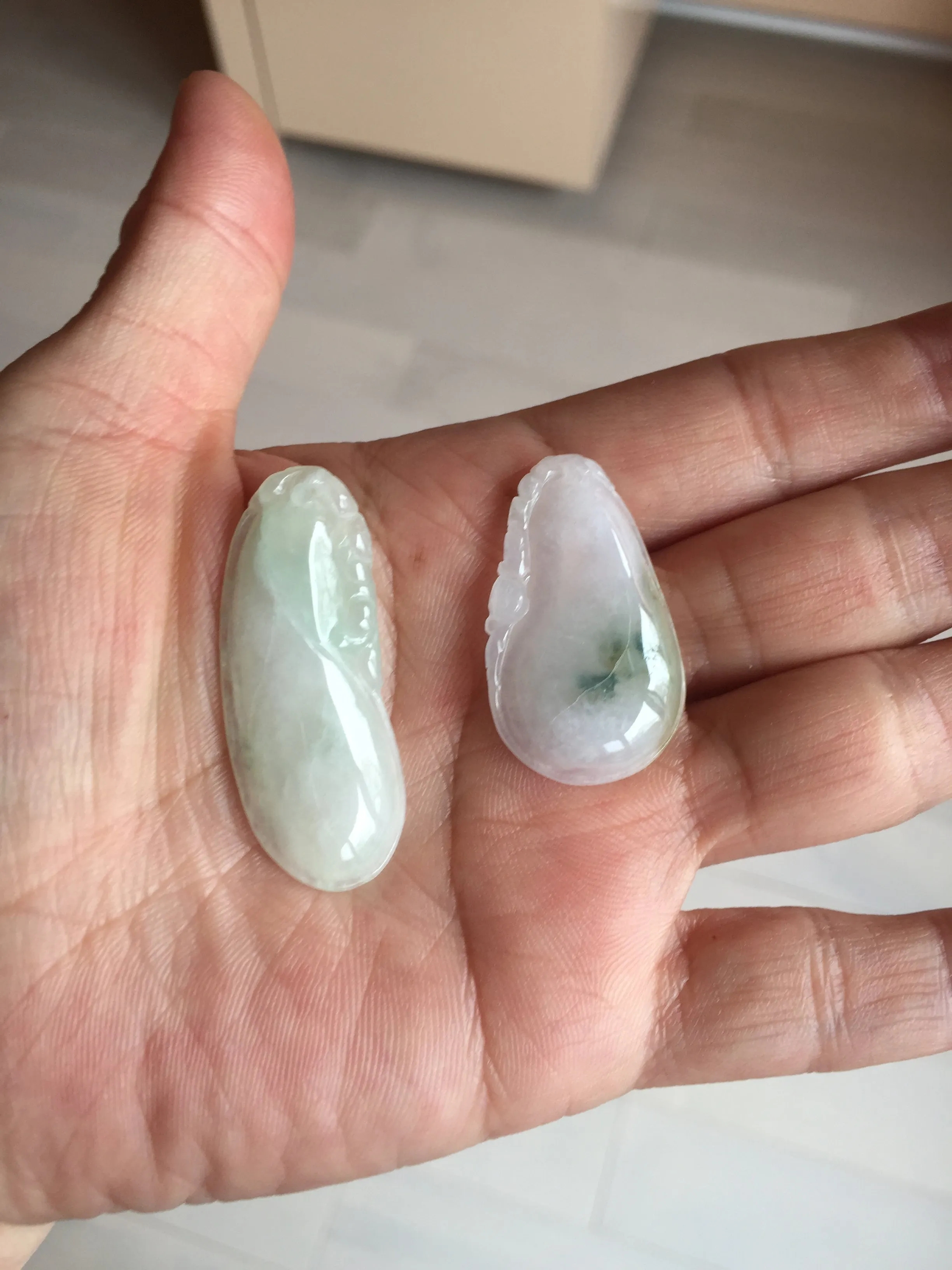100% natural type A icy watery light purple green blessed melon(福瓜) Jadeite Jade pendant AX144