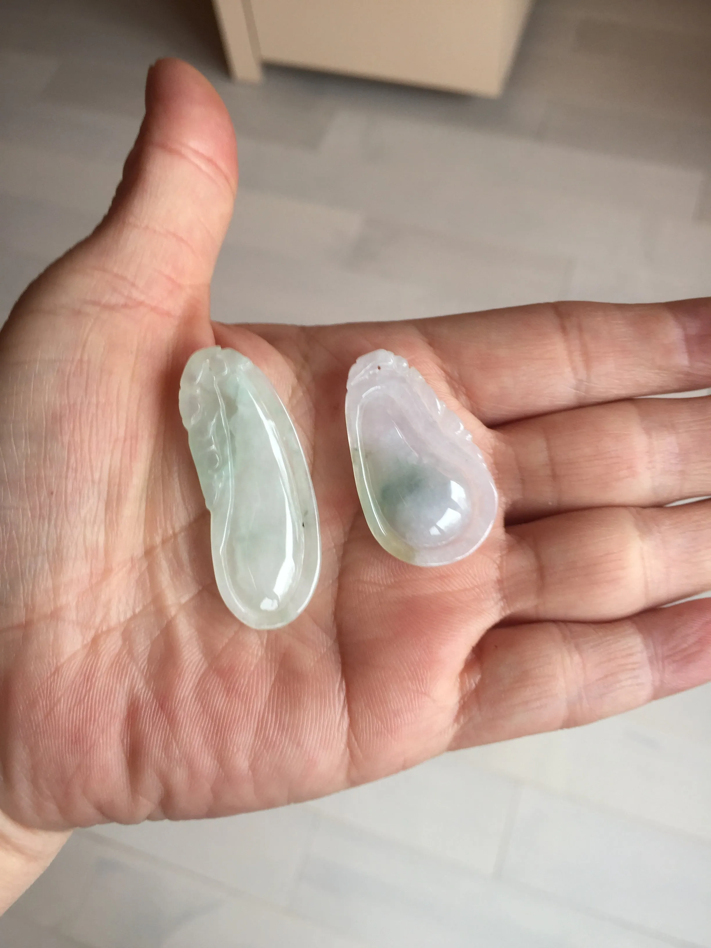 100% natural type A icy watery light purple green blessed melon(福瓜) Jadeite Jade pendant AX144