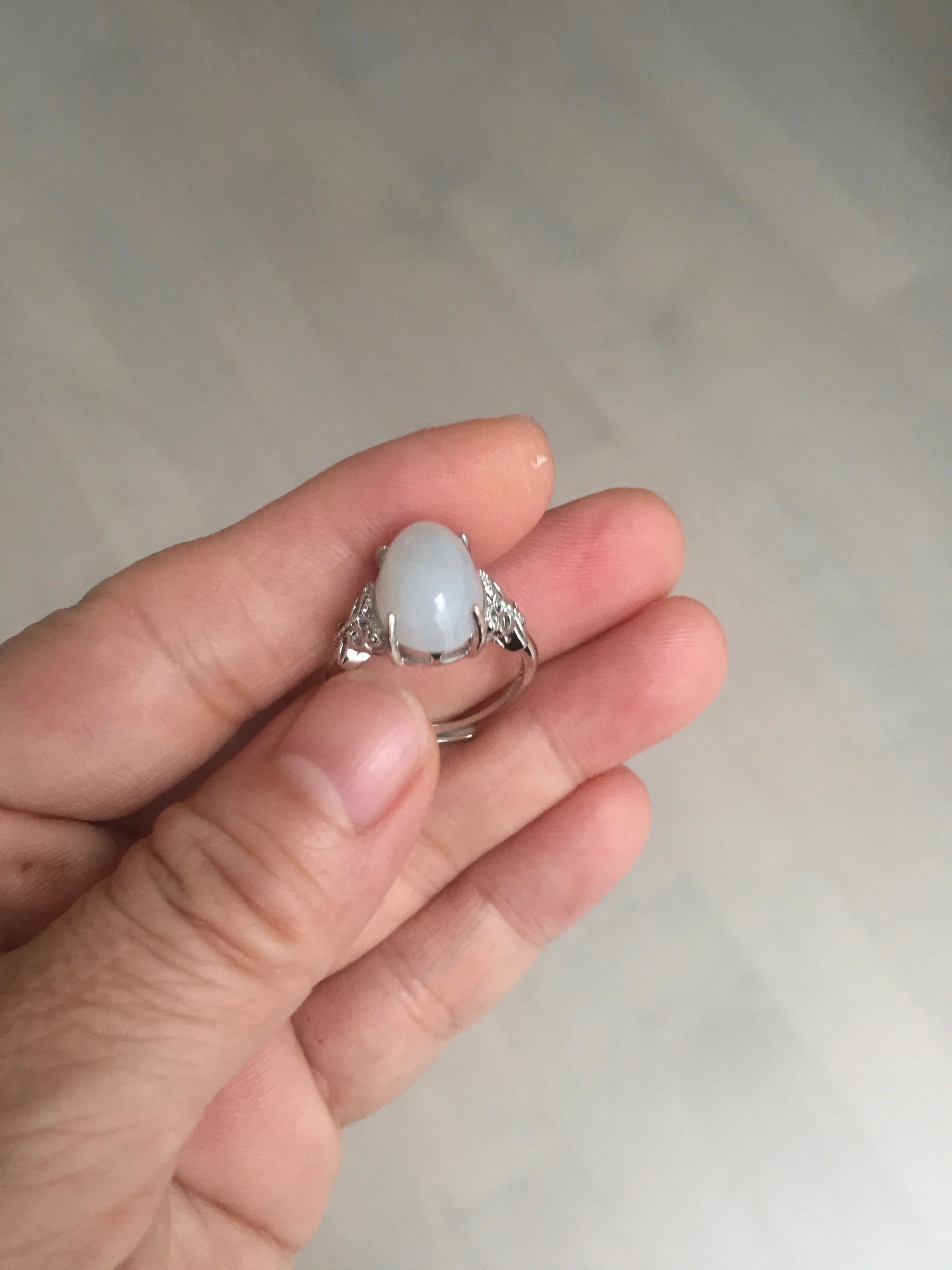 100% natural type A white four-prong jadeite jade ring BP139