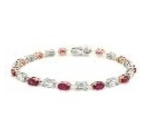 18K RG   WG / DIA & RUBY

BRACELET

Amt:60,680

18K RG: 13.52 RD: 2.43/

RUBY : 7.02/

 BN0312AR1