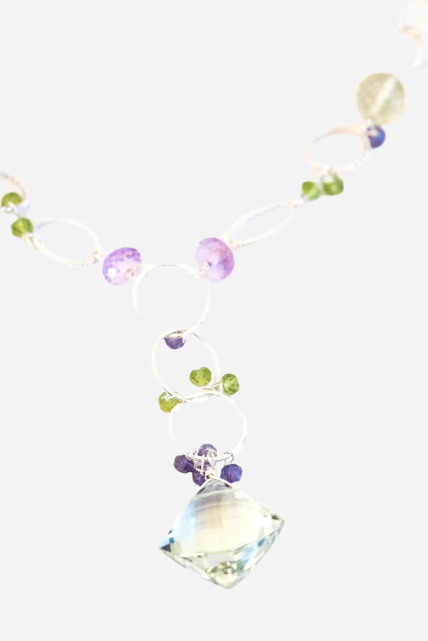 Chainy Green Amethyst Silver Necklace