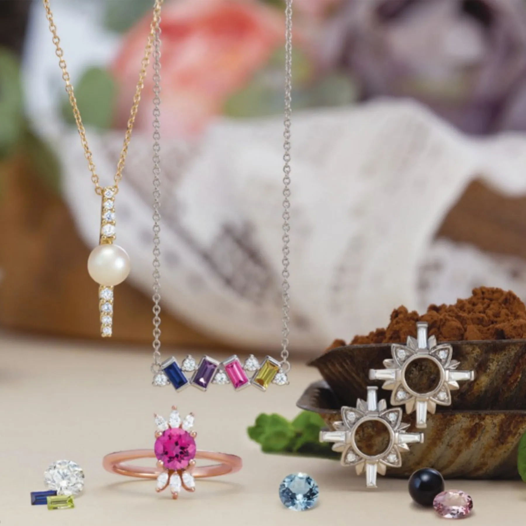 Custom 14k Gold 5-Stone Family Bar Necklace