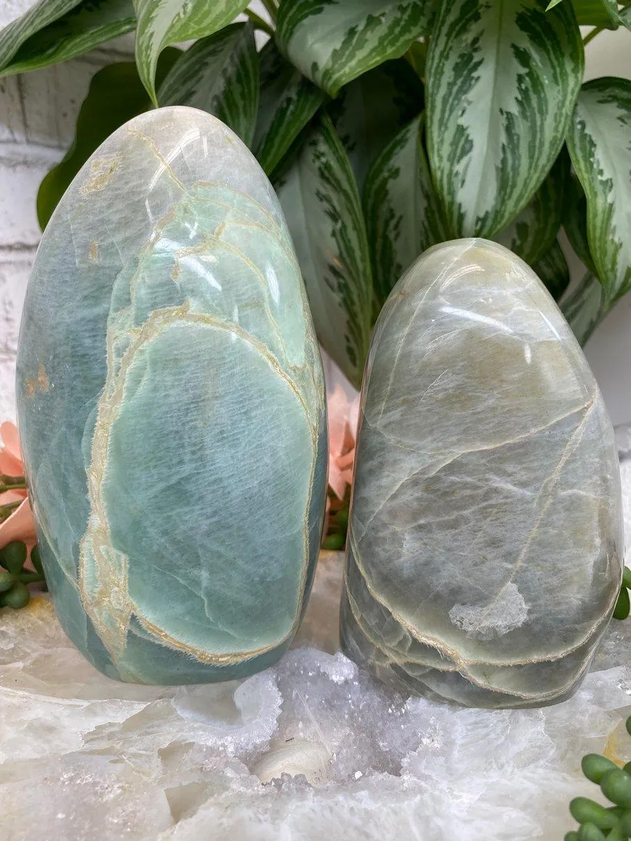 Garnierite Freeforms