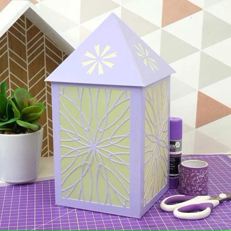 Hunkydory Moonstone Dies - Kaleidoscope Background Panel
