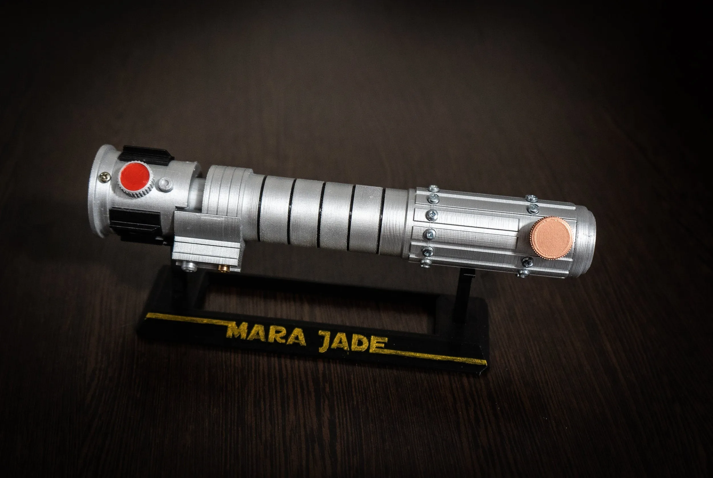 Mara Jade Lightsaber | Star Wars Replica Prop