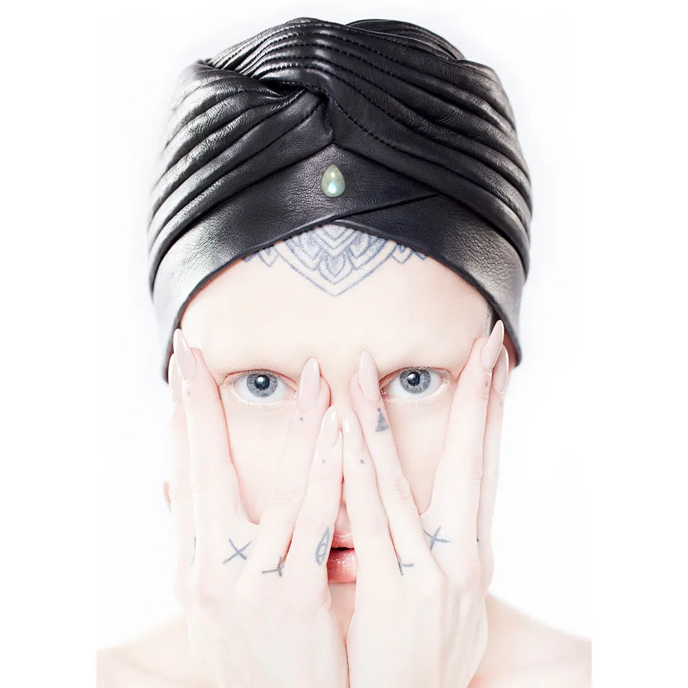 MATA HARI HAT