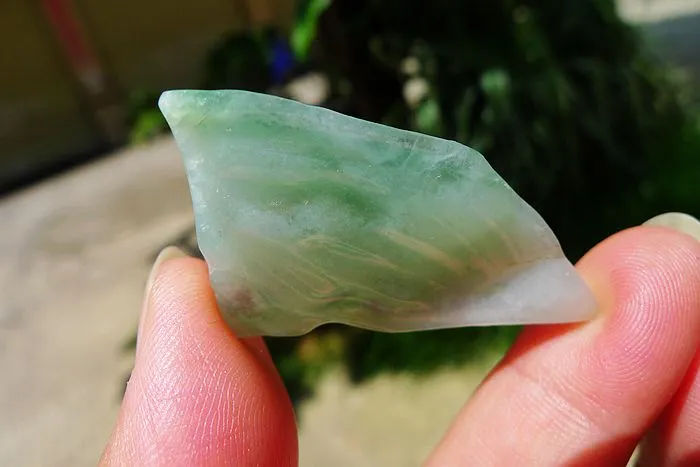 Natural Jade Rough Jadeite Raw (10.4g,3.9X2X0.9cm)
