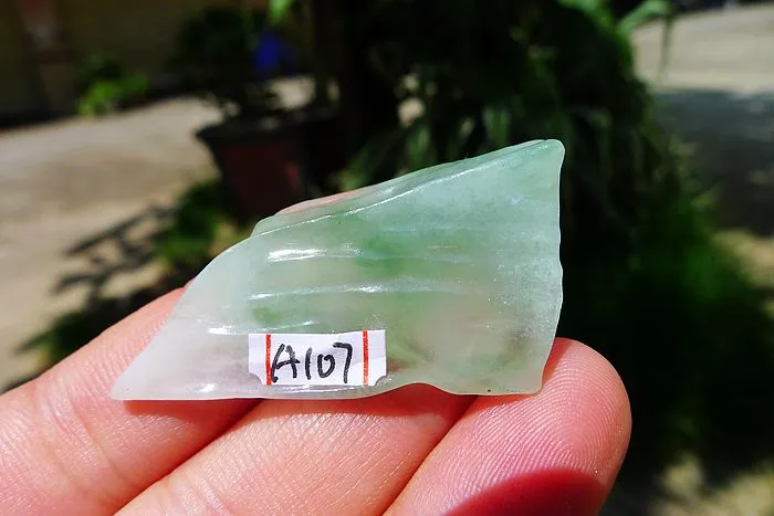Natural Jade Rough Jadeite Raw (10.4g,3.9X2X0.9cm)