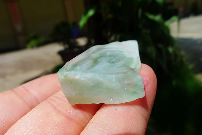 Natural Jade Rough Jadeite Raw (10.4g,3.9X2X0.9cm)