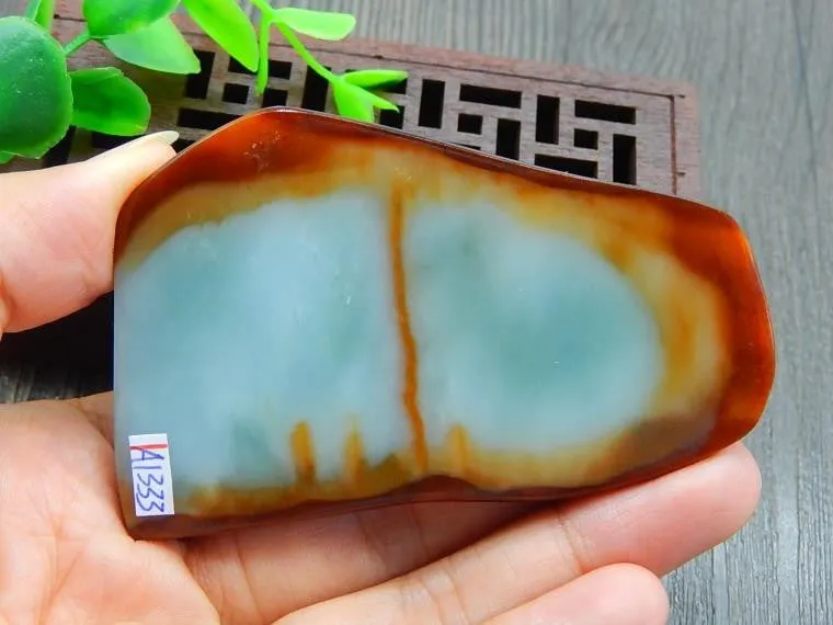 Natural Jade Rough Jadeite Raw (106g, 76X48X14mm) & (125g, 92X52X14mm)