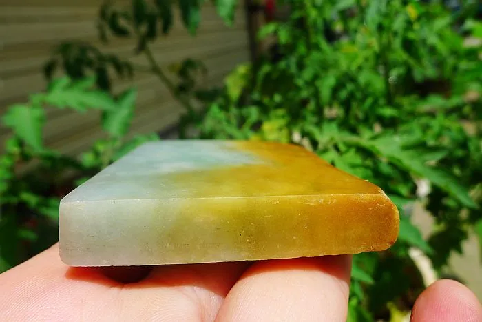 Natural Jade Rough Jadeite Raw (106g,6.5X5.2X1cm)