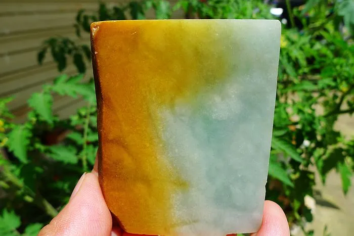 Natural Jade Rough Jadeite Raw (106g,6.5X5.2X1cm)