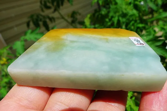 Natural Jade Rough Jadeite Raw (106g,6.5X5.2X1cm)