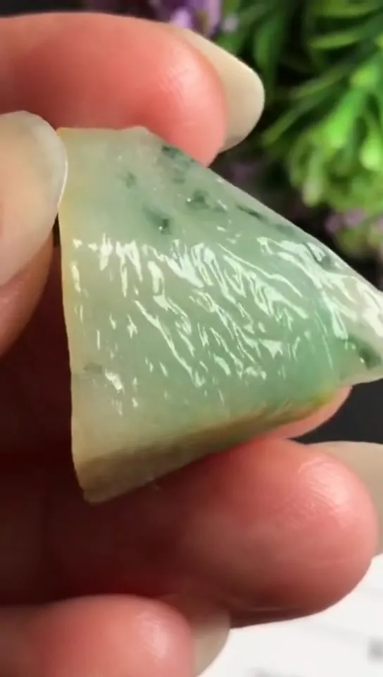 Natural Jade Rough Jadeite Raw (10g,2.3x2.2x1.4cm)-S3192