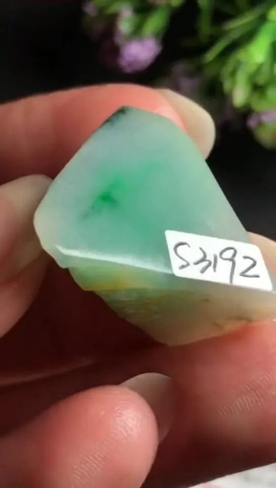 Natural Jade Rough Jadeite Raw (10g,2.3x2.2x1.4cm)-S3192