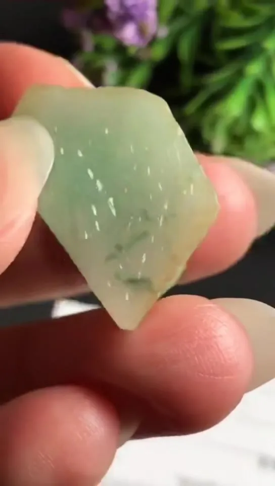 Natural Jade Rough Jadeite Raw (10g,2.3x2.2x1.4cm)-S3192