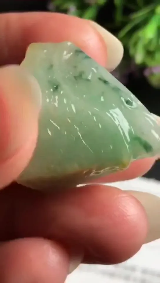 Natural Jade Rough Jadeite Raw (10g,2.3x2.2x1.4cm)-S3192