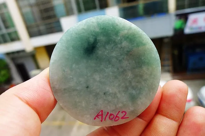 Natural Jade Rough Jadeite Raw (110g,5.2X1.6cm)
