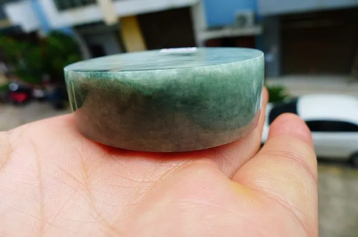 Natural Jade Rough Jadeite Raw (110g,5.2X1.6cm)