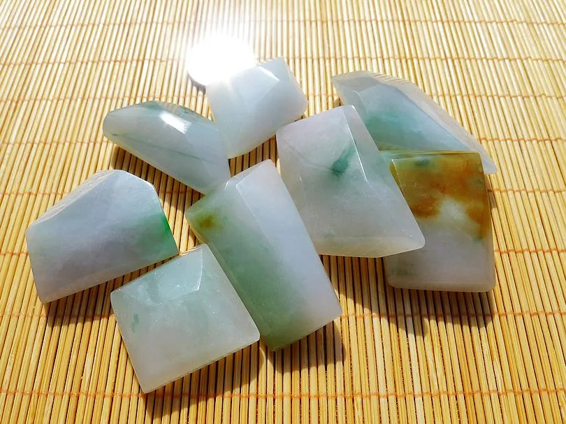 Natural Jade Rough Jadeite Raw 122g