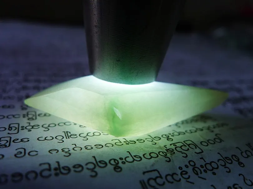 Natural Jade Rough Jadeite Raw 122g