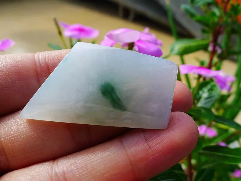 Natural Jade Rough Jadeite Raw 122g