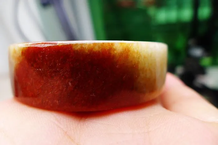 Natural Jade Rough Jadeite Raw (127g,5.7X1.6cm)