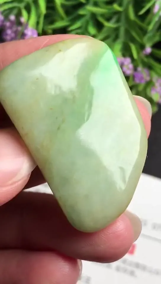Natural Jade Rough Jadeite Raw (12g,3.6x2.2x0.65cm)-V2590