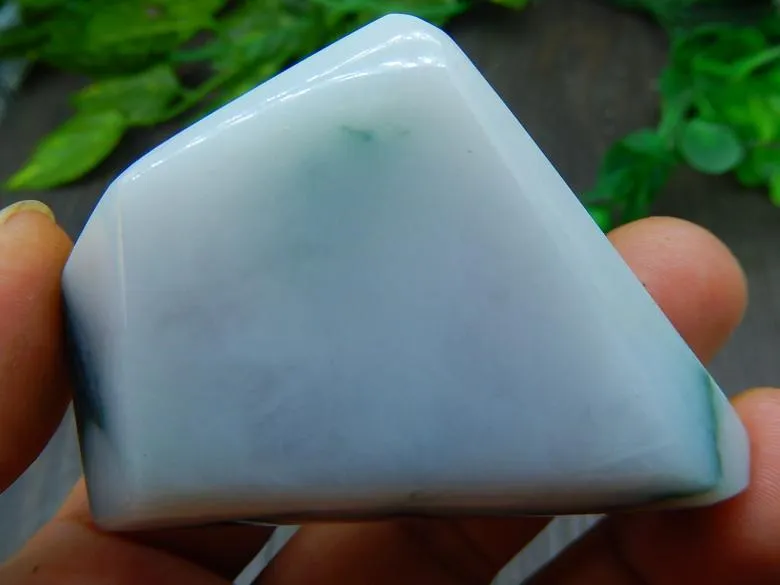 Natural Jade Rough Jadeite Raw (134g, 68X46X12mm)