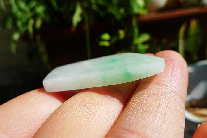 Natural Jade Rough Jadeite Raw (13g,4.2X2.5X0.5cm)