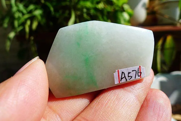 Natural Jade Rough Jadeite Raw (13g,4.2X2.5X0.5cm)
