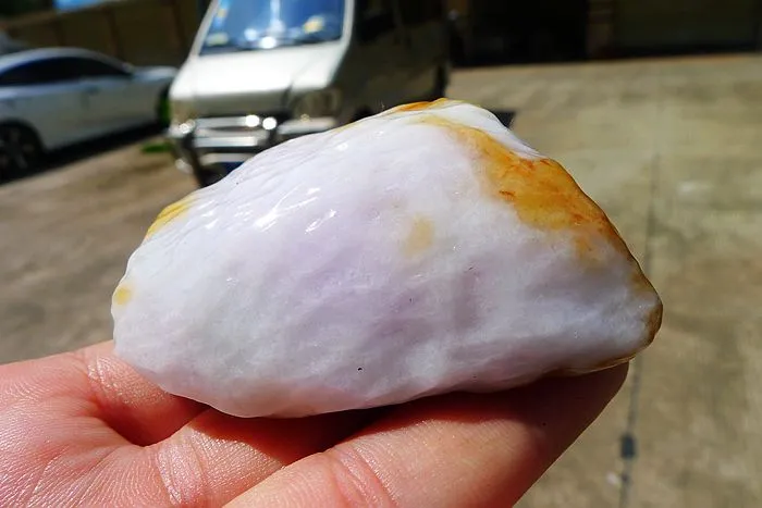 Natural Jade Rough Jadeite Raw (145g,7X3.5X3.2cm)