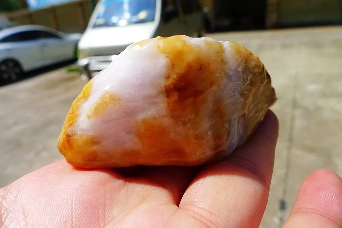 Natural Jade Rough Jadeite Raw (145g,7X3.5X3.2cm)