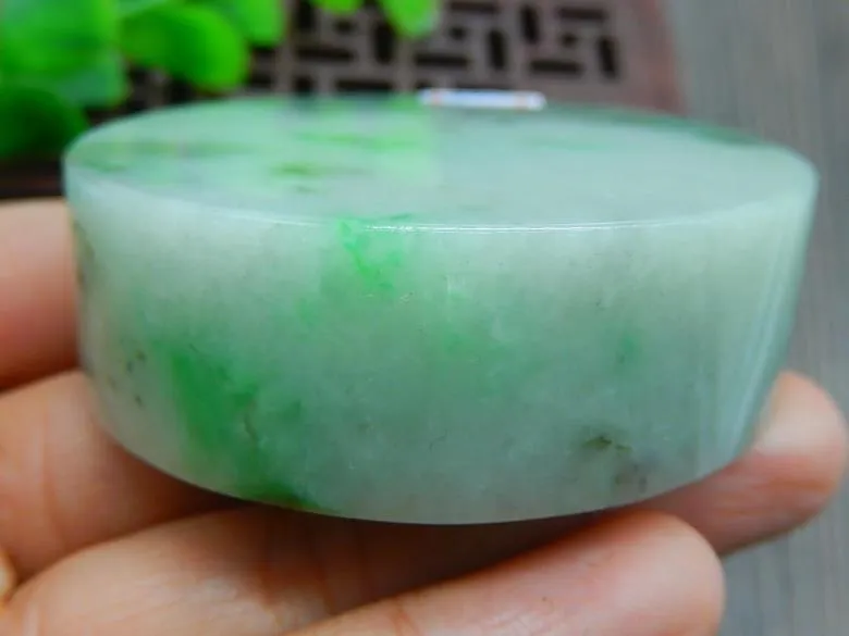 Natural Jade Rough Jadeite Raw (146g, 56X56X18mm)