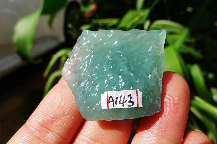 Natural Jade Rough Jadeite Raw (14g,3.3X2.9X0.8cm)