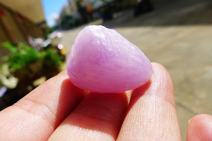 Natural Jade Rough Jadeite Raw (15g,2.8X2.5X1.6cm)