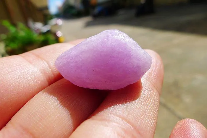 Natural Jade Rough Jadeite Raw (15g,2.8X2.5X1.6cm)