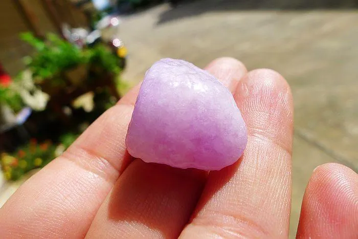 Natural Jade Rough Jadeite Raw (15g,2.8X2.5X1.6cm)