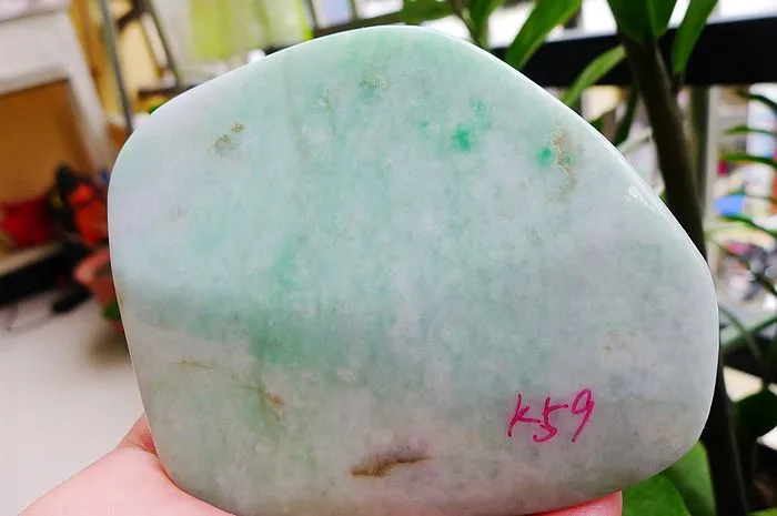 Natural Jade Rough Jadeite Raw (201g,8.8X8.1x1.48cm)