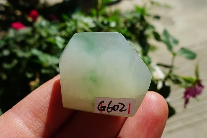 Natural Jade Rough Jadeite Raw (20.5g,2.8X2.6X1.7cm)
