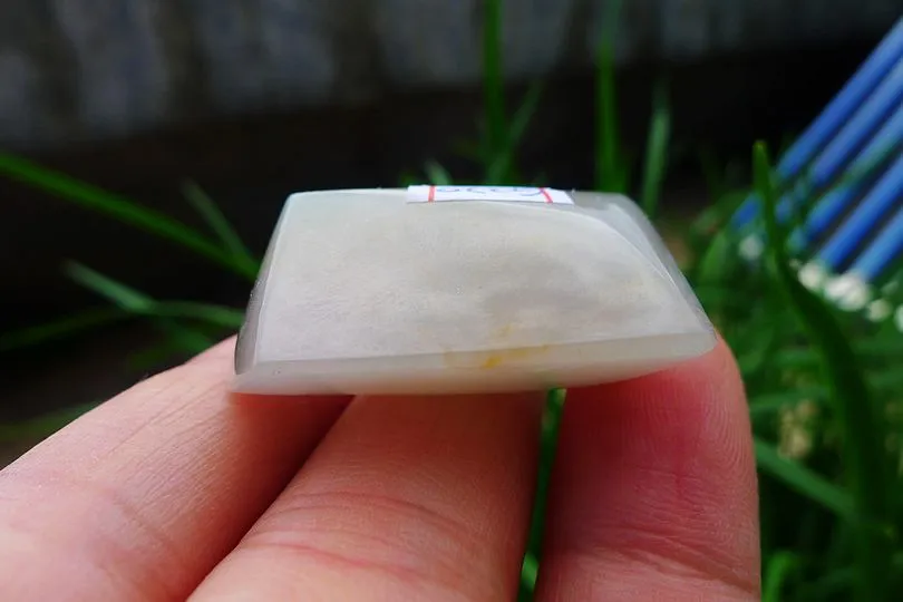 Natural Jade Rough Jadeite Raw (23g,3X2.8X1.4cm)