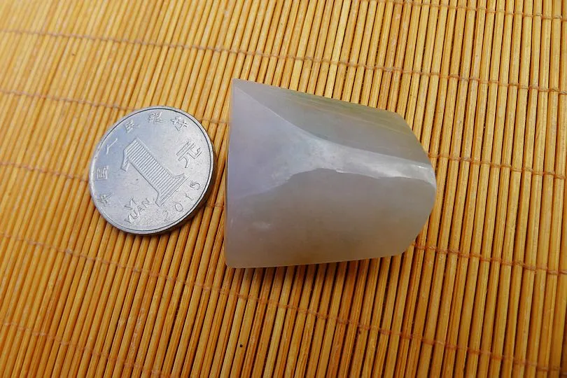 Natural Jade Rough Jadeite Raw (23g,3X2.8X1.4cm)