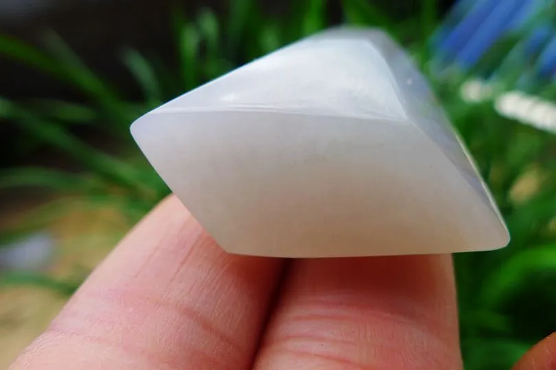 Natural Jade Rough Jadeite Raw (23g,3X2.8X1.4cm)