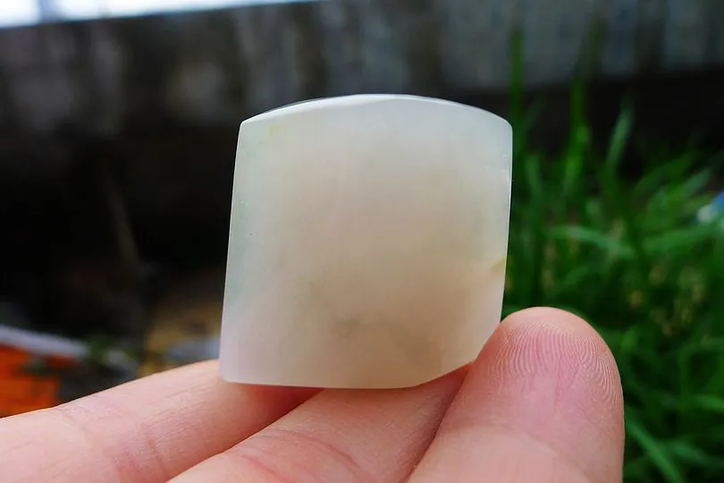 Natural Jade Rough Jadeite Raw (23g,3X2.8X1.4cm)