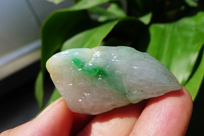 Natural Jade Rough Jadeite Raw (23g,4.3X2.4X1.3cm)
