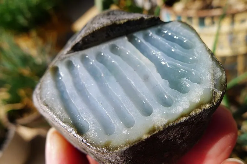 Natural Jade Rough Jadeite Raw (300g,7.6X5.2X4.8cm)