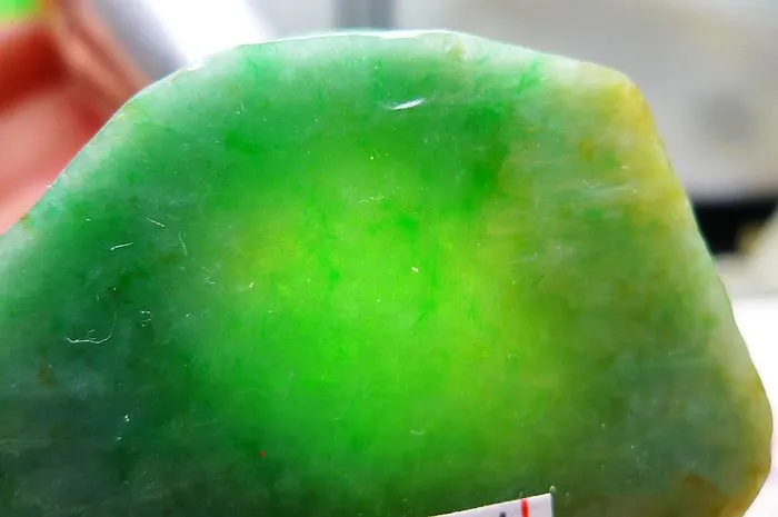 Natural Jade Rough Jadeite Raw (35g,5.5X3.6X1cm)
