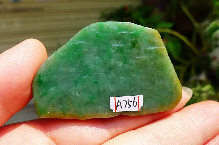 Natural Jade Rough Jadeite Raw (35g,5.5X3.6X1cm)