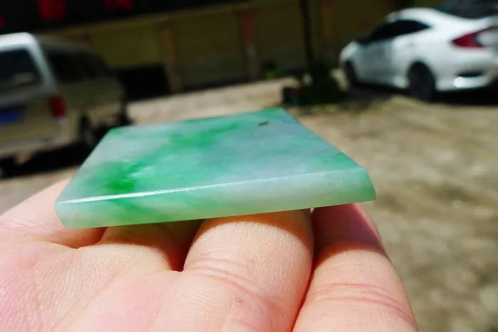 Natural Jade Rough Jadeite Raw (38g,5.2X4.7X0.5cm)