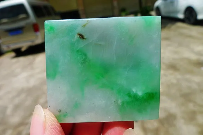 Natural Jade Rough Jadeite Raw (38g,5.2X4.7X0.5cm)